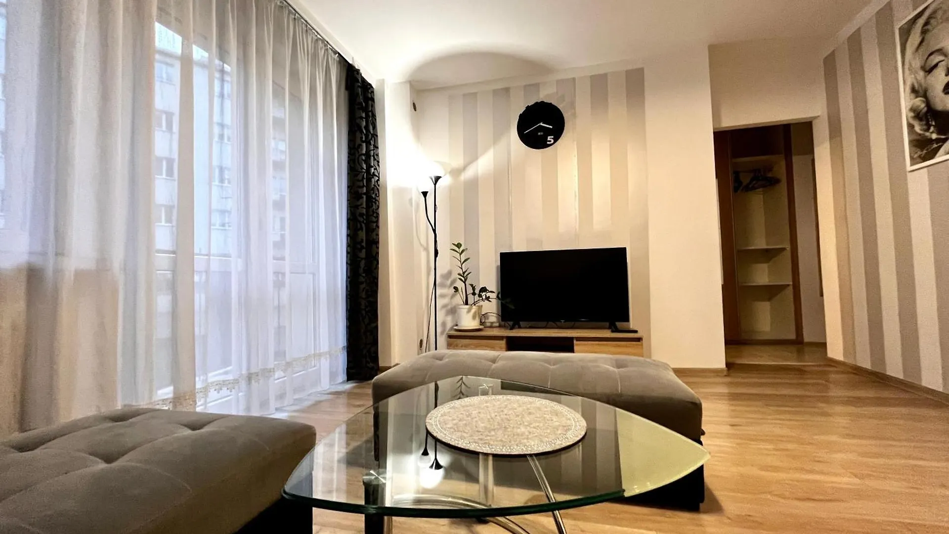 Two Rooms Apartment Krakow Poland